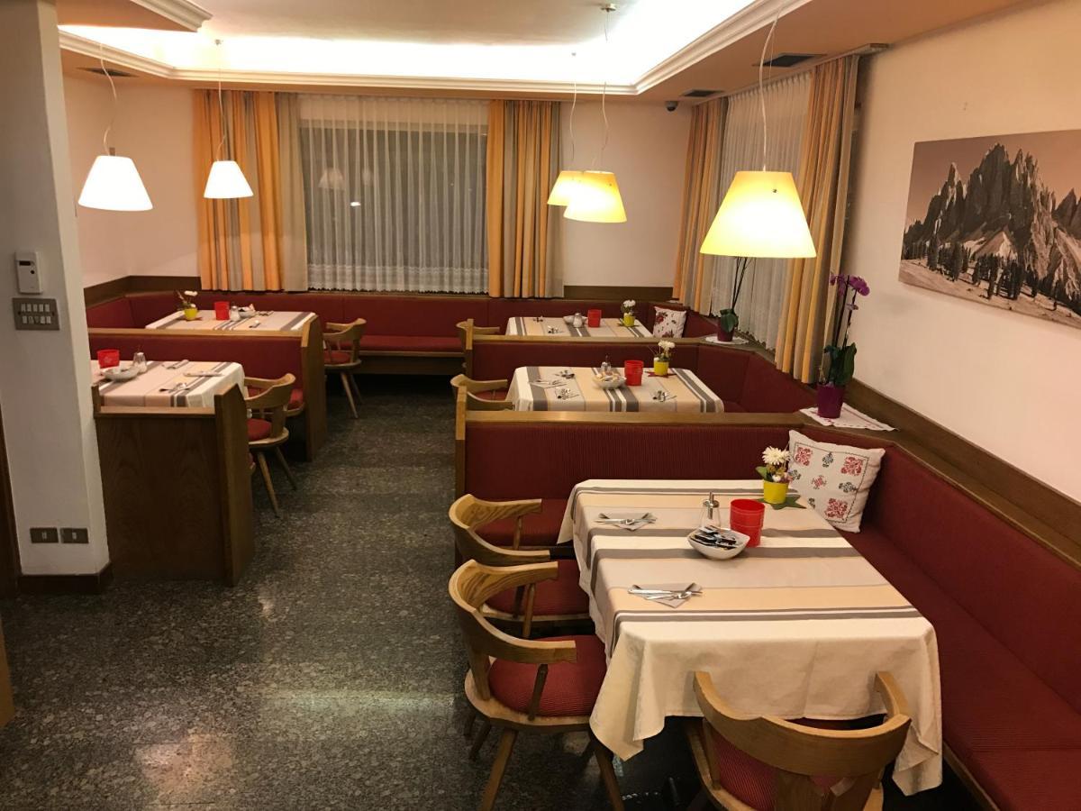 Tourist Hotel Brixen Exteriör bild