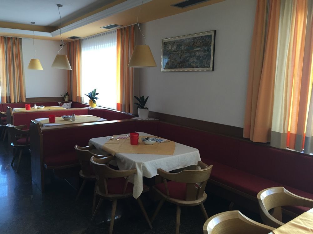 Tourist Hotel Brixen Exteriör bild