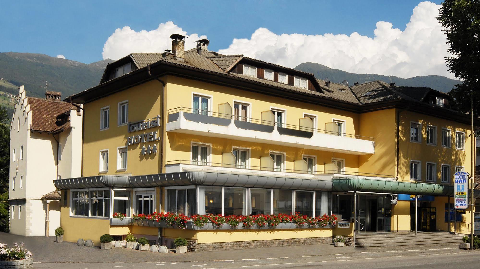 Tourist Hotel Brixen Exteriör bild