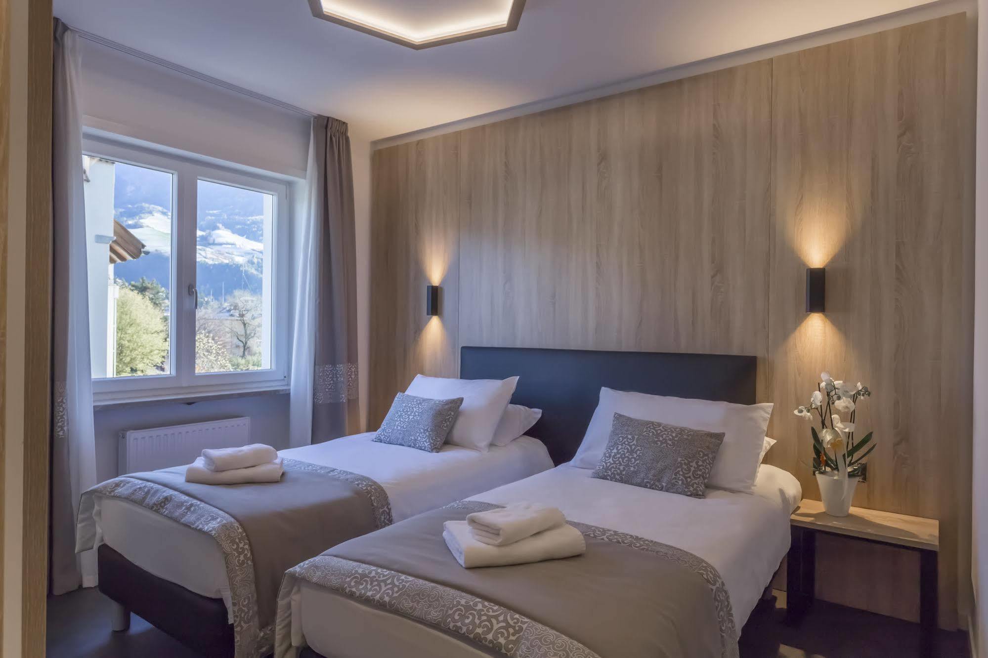 Tourist Hotel Brixen Exteriör bild